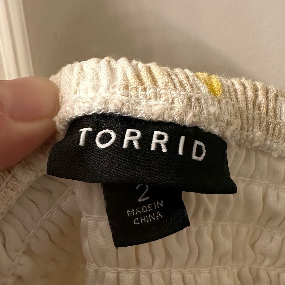 Torrid Daisy Pattern Linen Feel Button Front Dres… - image 3